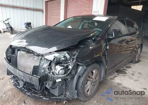 2020 Hyundai Elantra Sel z USA, uszkodzony, nr VIN 5NPD84LF0LH540005